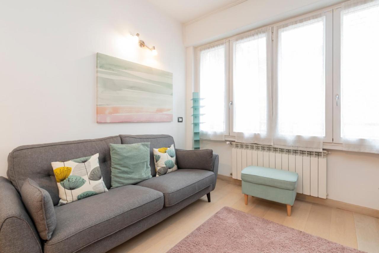 Luxury Apartment Near Bocconi Zamenhof 7 Milaan Buitenkant foto